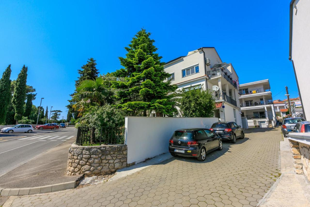 Apartment Andry 2 Crikvenica Exteriör bild