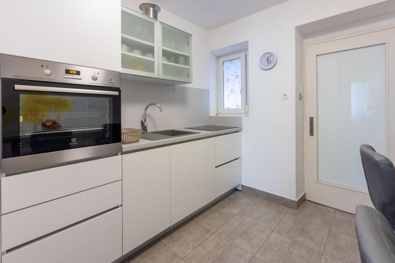 Apartment Andry 2 Crikvenica Exteriör bild